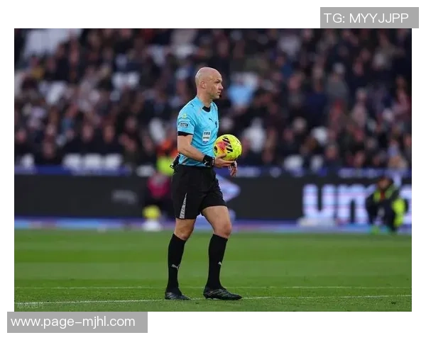 巴黎客战葡体裁判组确认英格兰裁判安东尼泰勒执法比赛全程